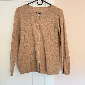 Cardigan 100% Wool Crew Neck Long Sleeve Tan M